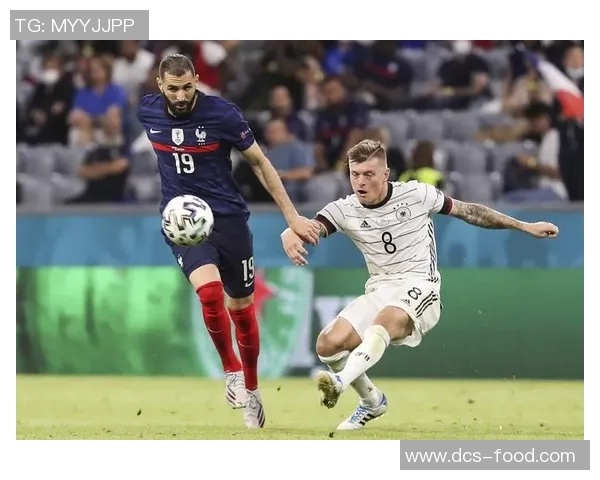 足球明星魅力大比拼谁是最美的足球天使 足球明星魅力大比拼谁是最美的足球天使